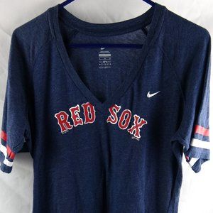 Boston Red Sox Nike Women's XL V-Neck T-Shirt